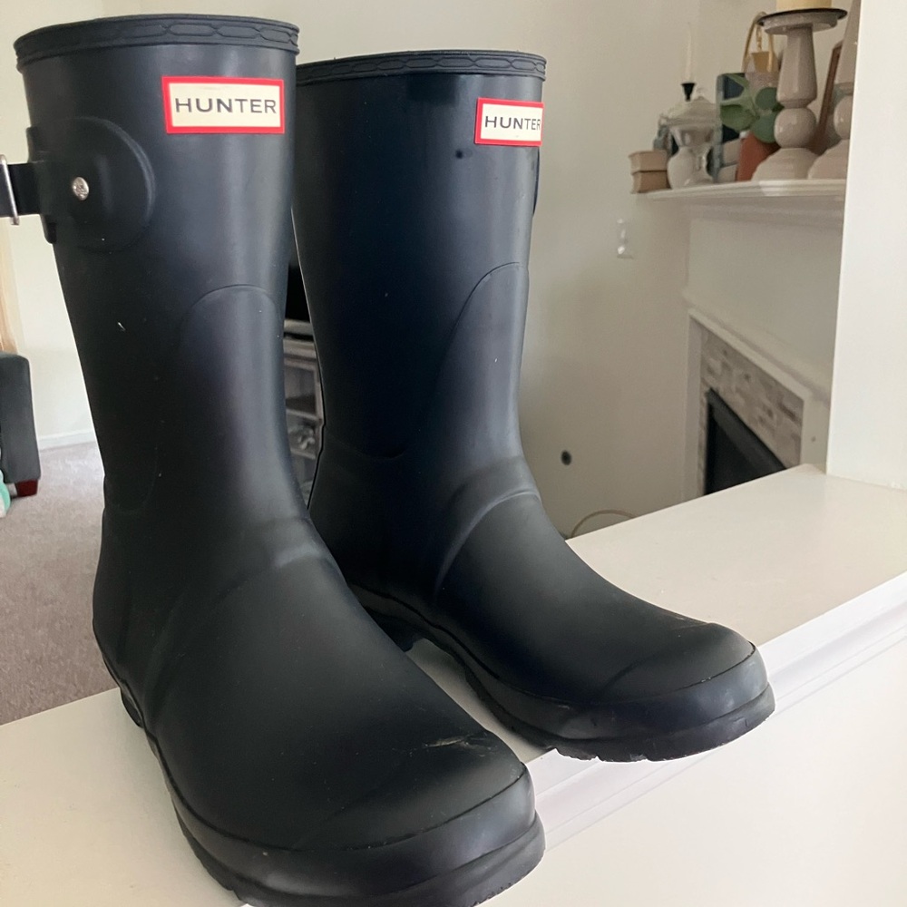 Navy Hunter boots